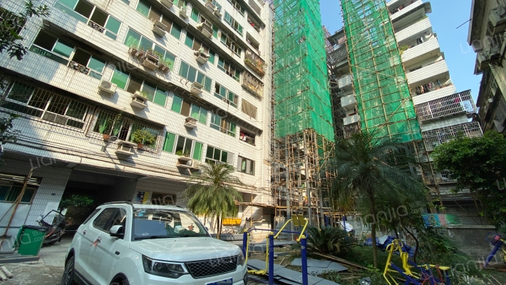 养护段家属院外景图