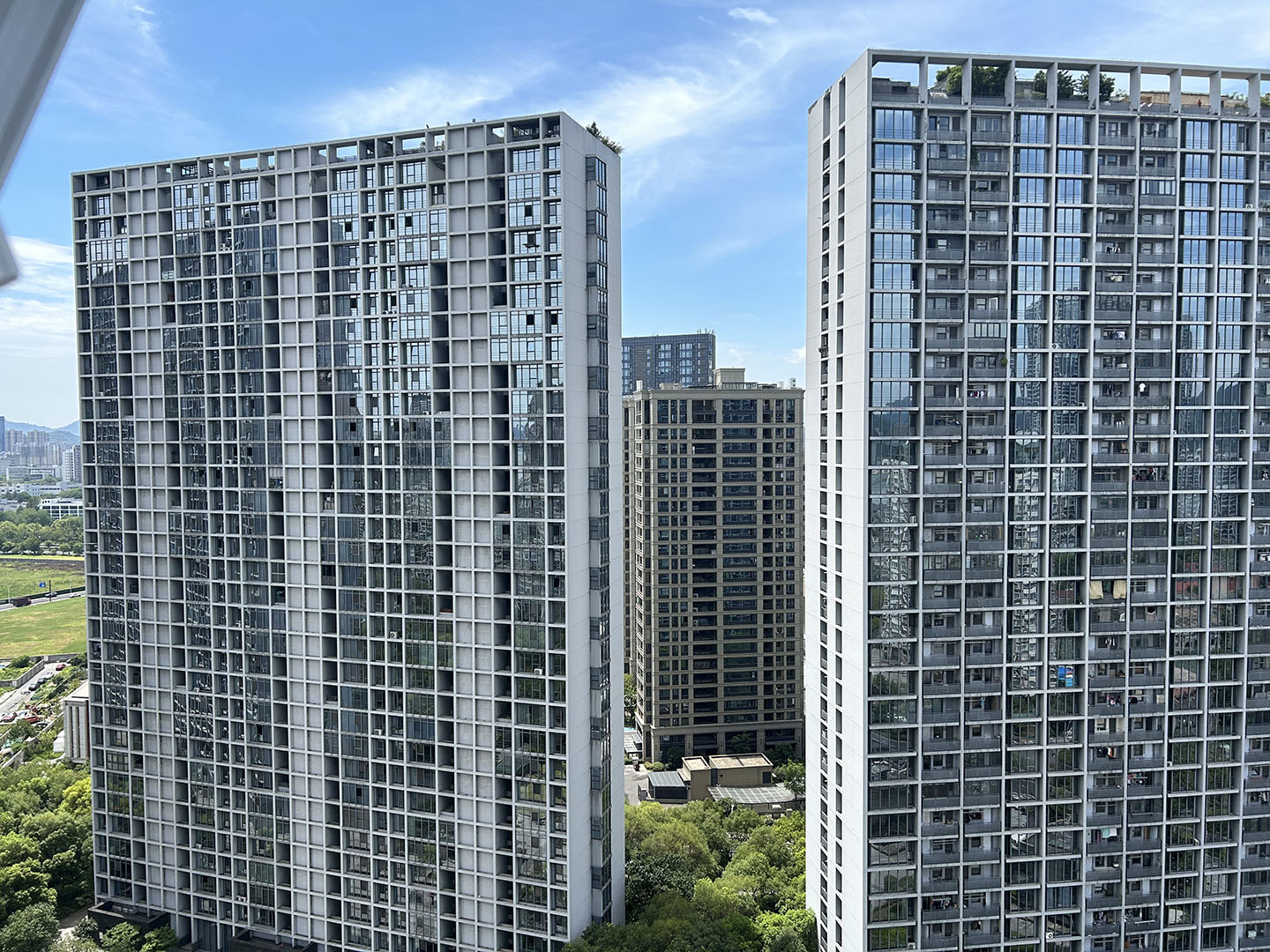 Beyond City compound photo 3