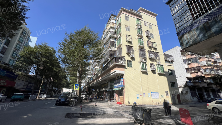 滨江东小区外景图