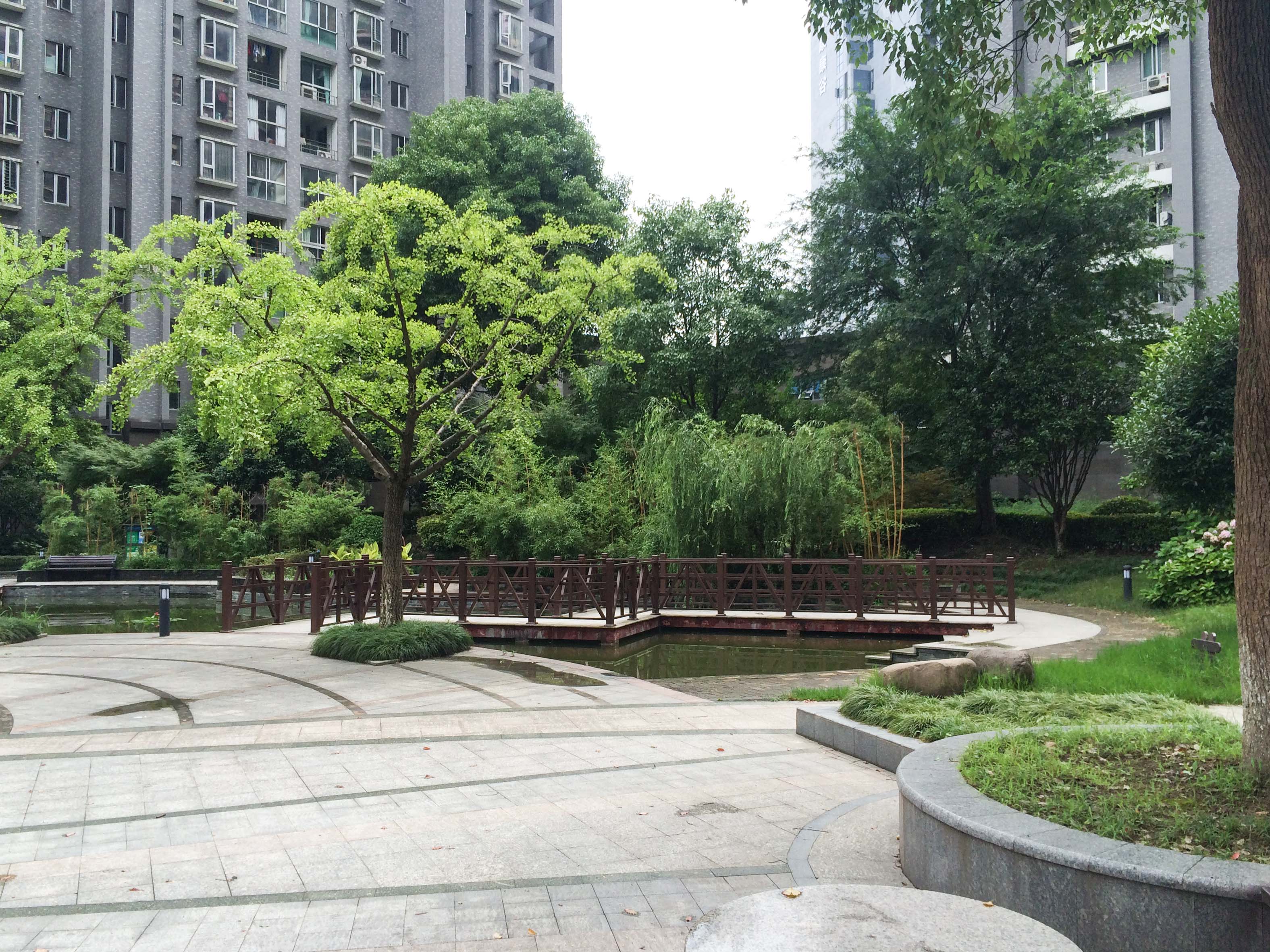 铂金时代小区实景 10