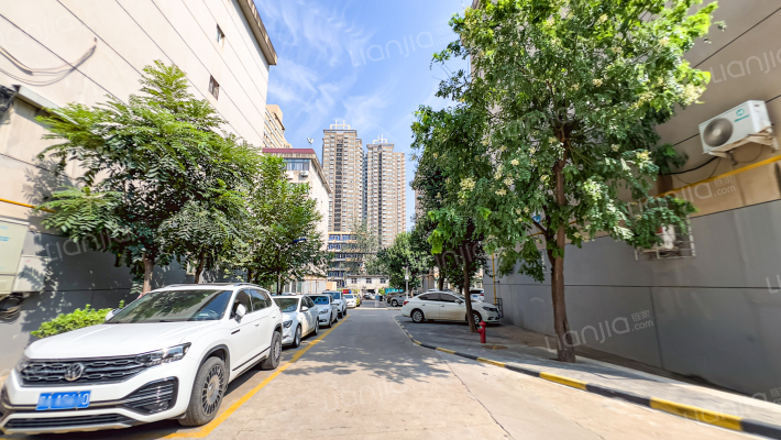 西影路小区外景图