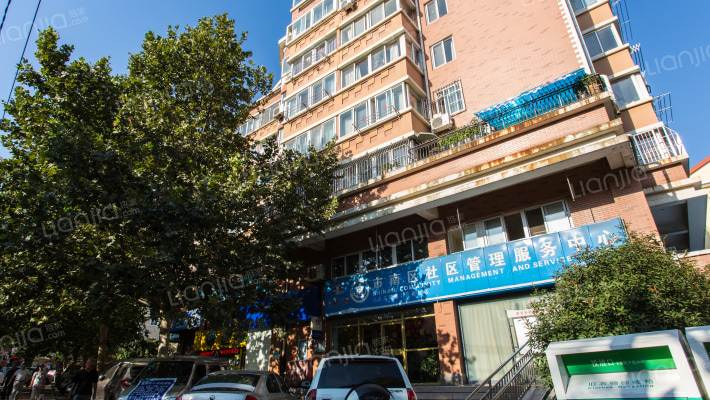 大学路公寓外景图