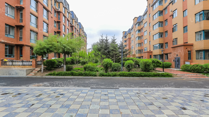 天润中华城B区外景图