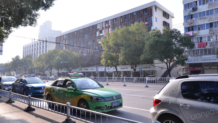 丰和中大道1946号外景图