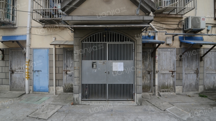 四维公寓外景图