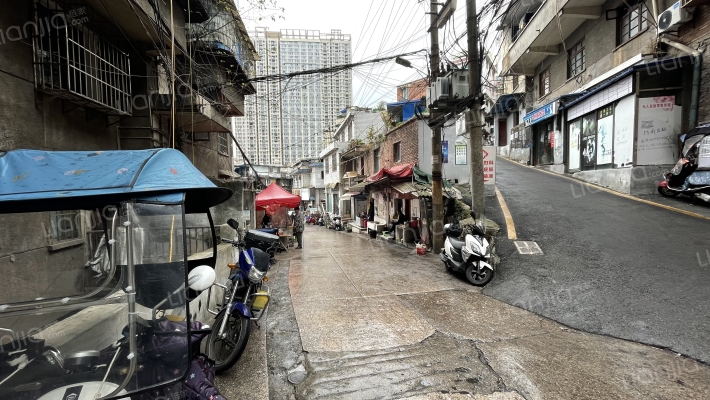 英烈路10号外景图