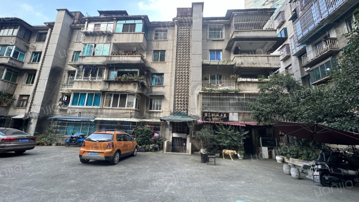 三民东路24号外景图