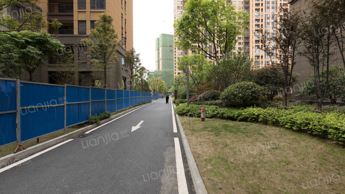 保利上城西区外景图