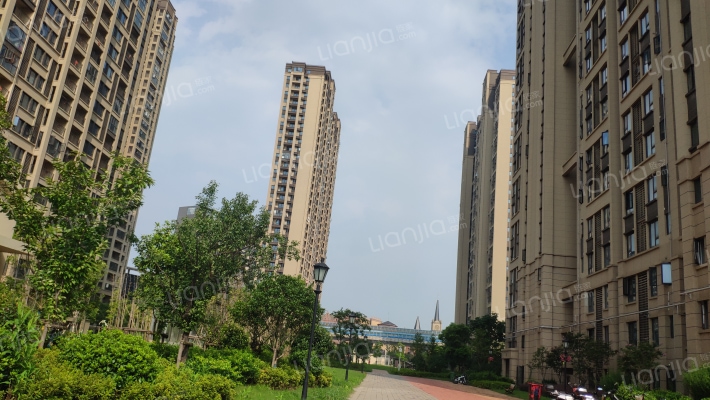 绿地城协子河畔A外景图