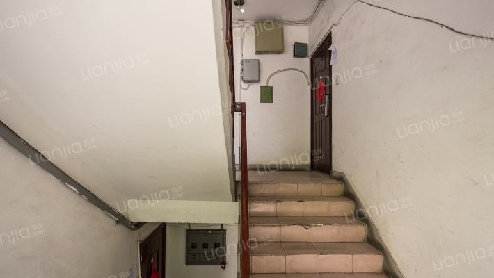 龙庭公寓外景图