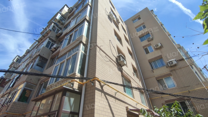 自卫街（昆明街）外景图