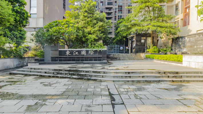 佛山东江国际房价怎么样东江国际房源户型图小区车位交通地址详情分析