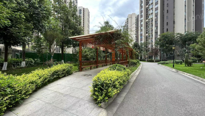 临江苑西区外景图