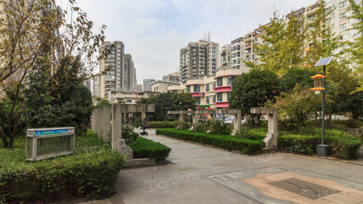 百步雅庭外景图