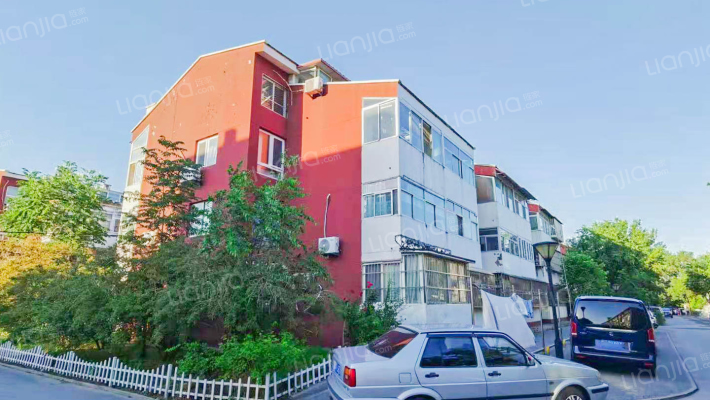 南辛村20号南植社区外景图