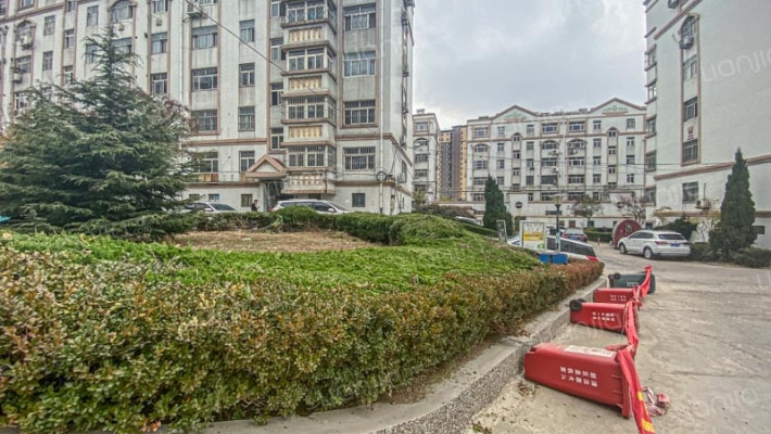 金珠花园外景图