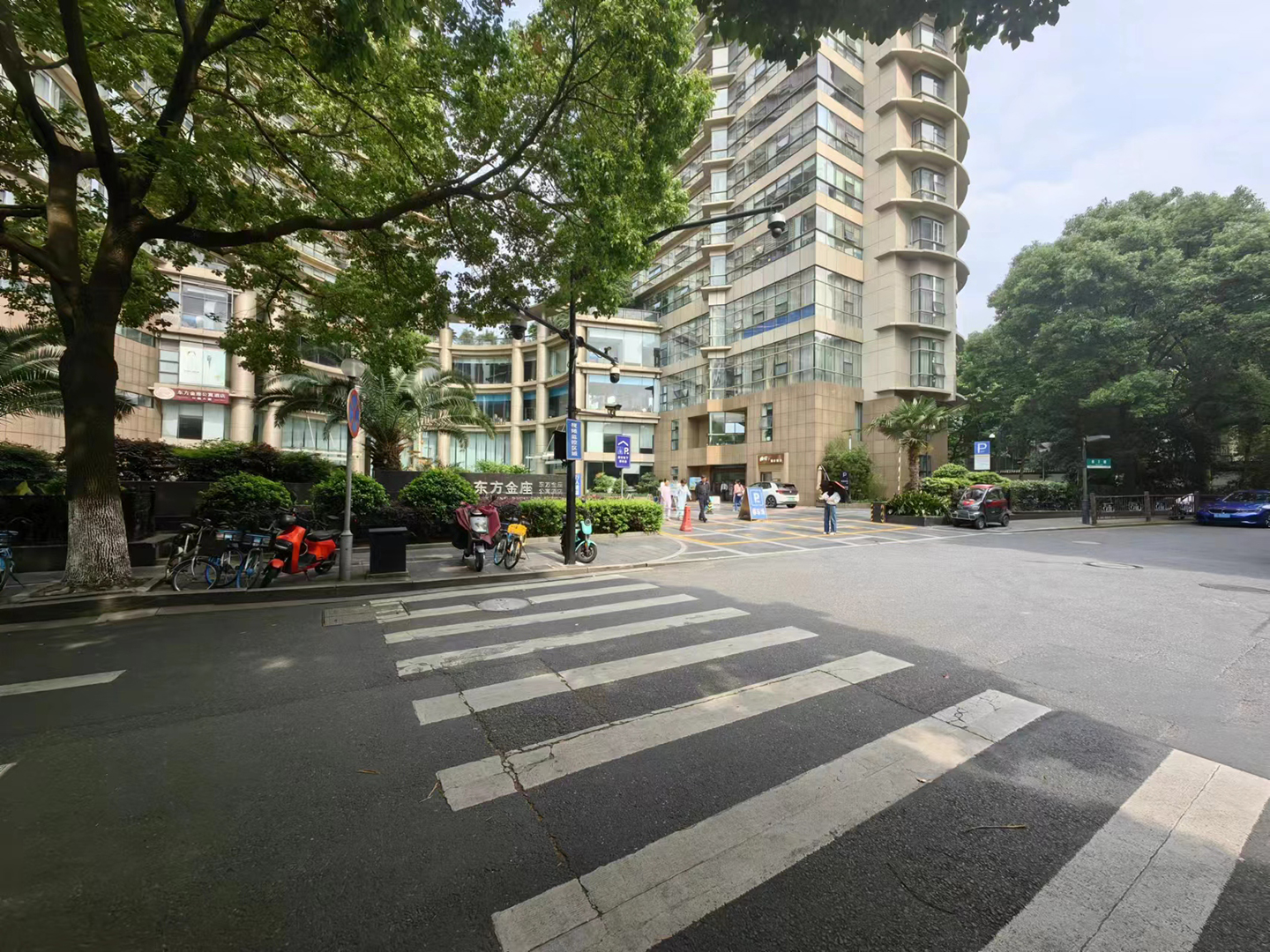 Dongfang Jin zuo compound photo 3