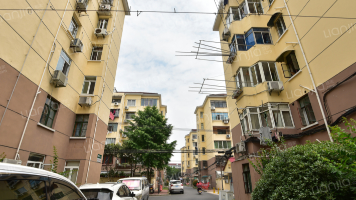 绿梅一村外景图