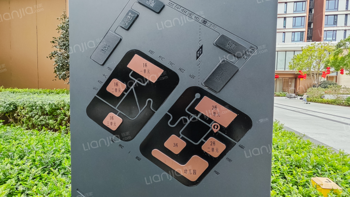 颐城栖湾里外景图