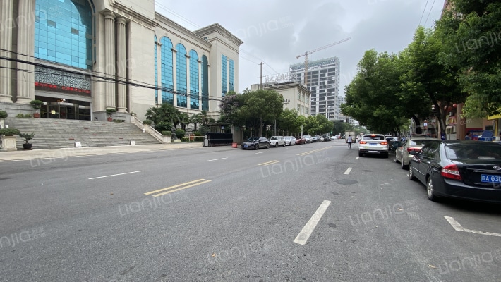 蜀鑫路6号外景图