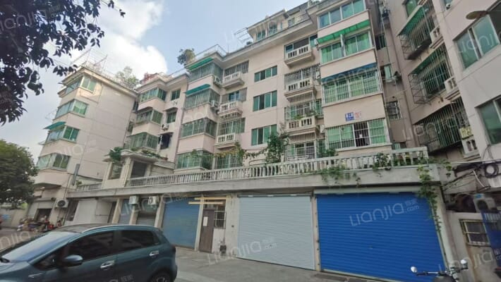 鑫龙综合楼外景图