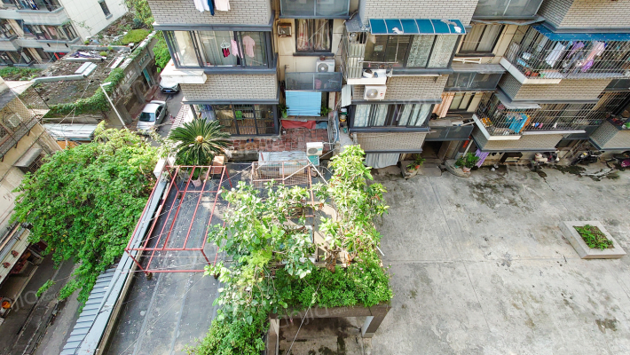 灵响新村外景图