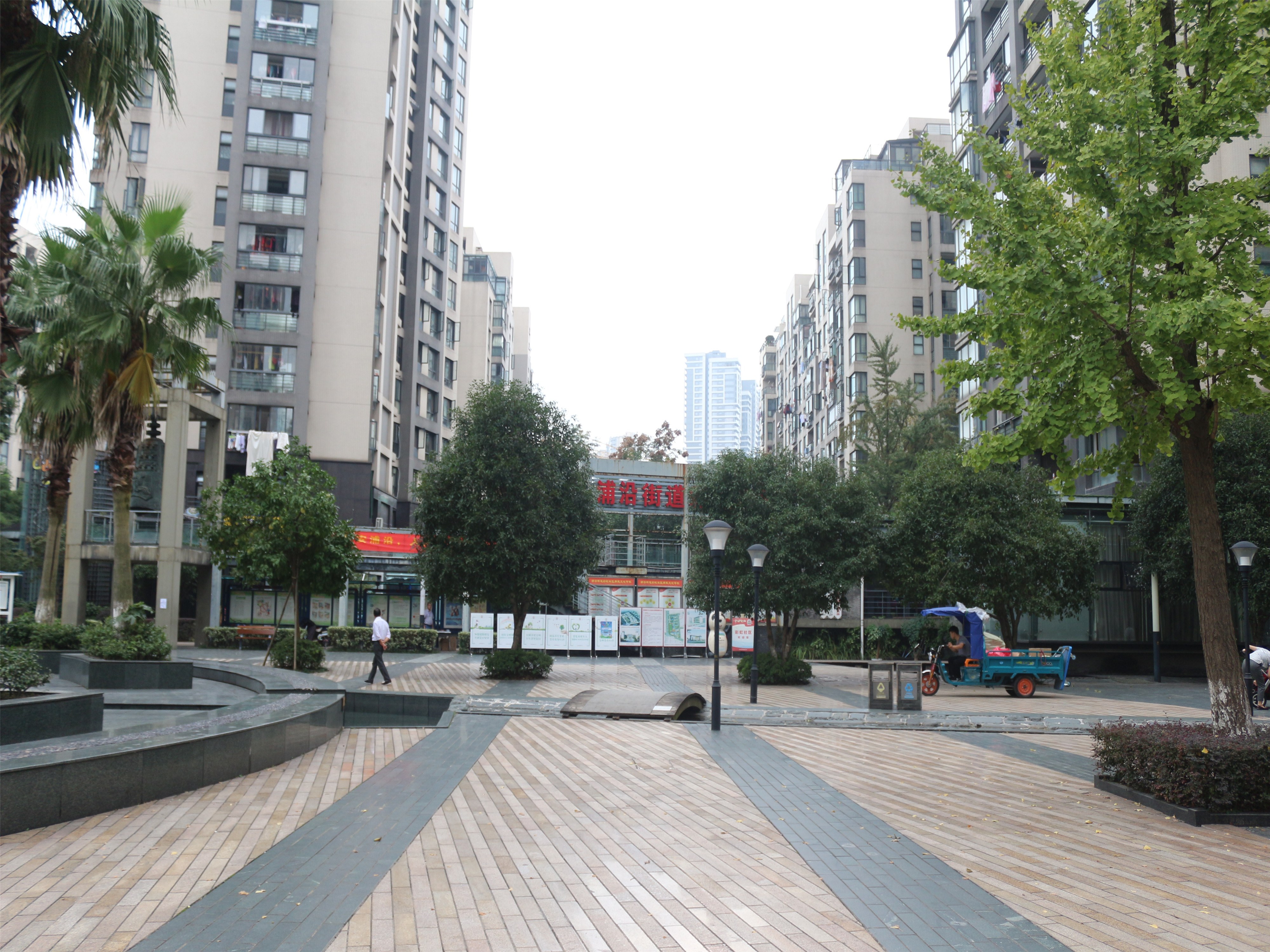 彩虹城小区实景 15