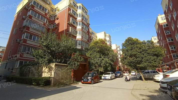 清华园小区东区外景图