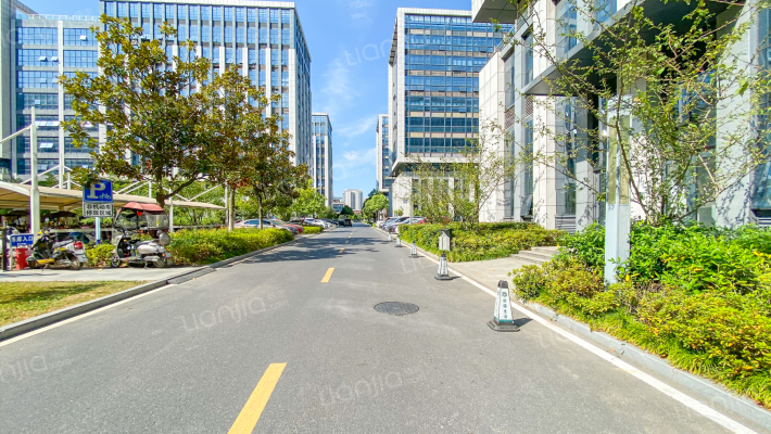 创新产业园二期外景图