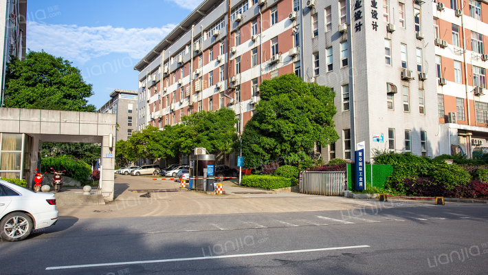 亿达中建智慧科技中心外景图