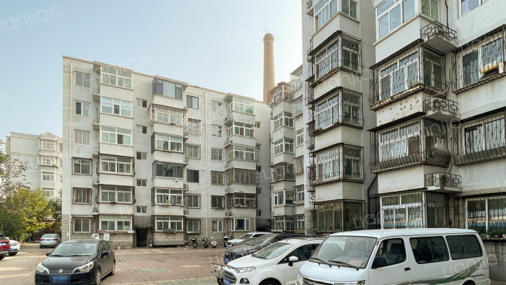 沙顺路110号院外景图