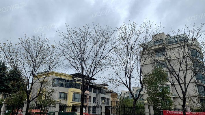 临溪佳苑外景图