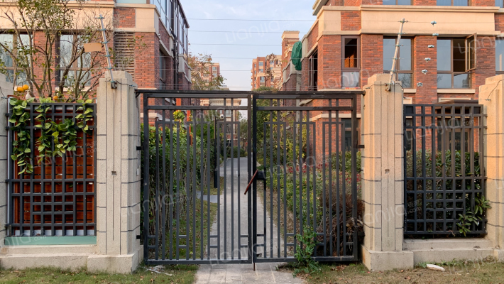 同济东时区外景图