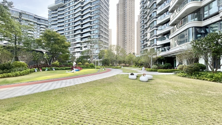 天恒湾景外景图