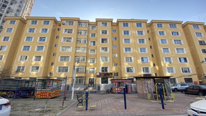 春满家园外景图