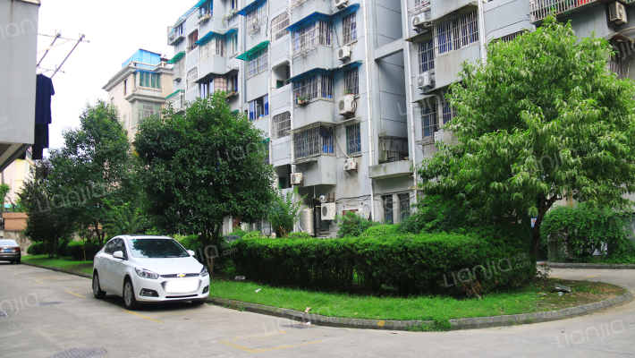 长德公寓外景图