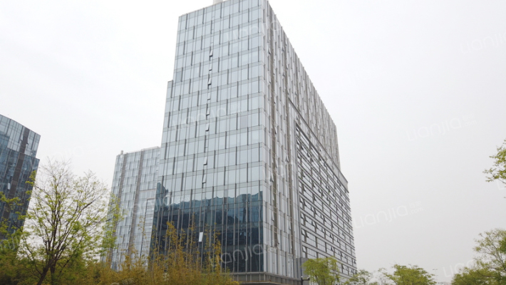 绿地之窗外景图