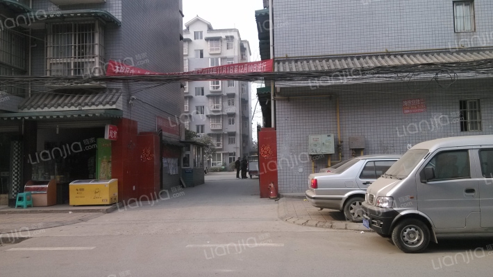 沙西欣城外景图