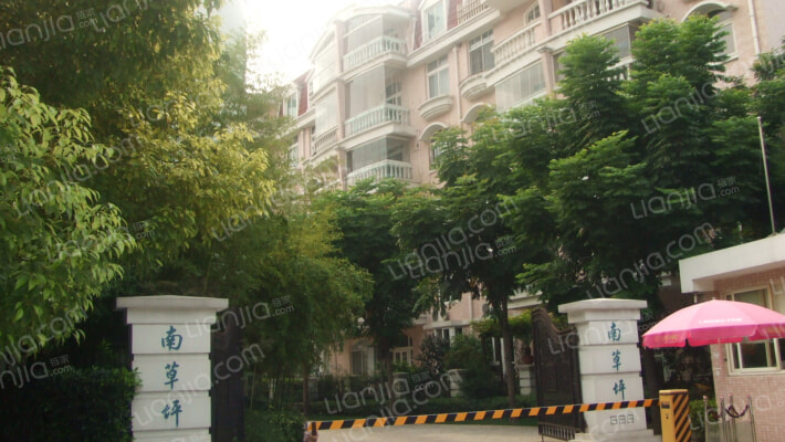 南草坪花园(别墅)外景图