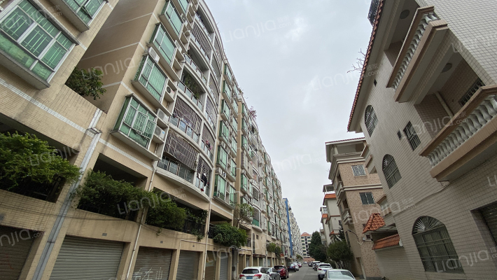 翠拥华庭一期外景图