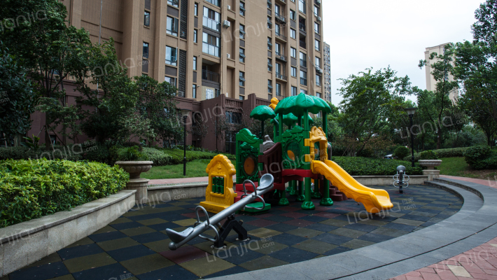 保利心语七期外景图