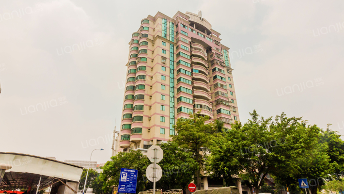 烟草大厦外景图