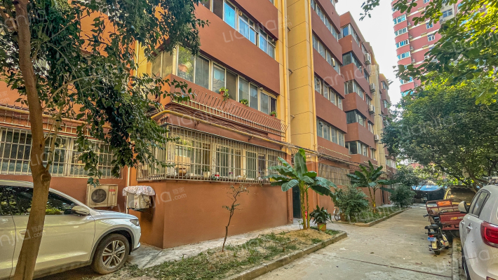 中富新村外景图