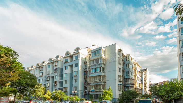 南弓匠营胡同外景图