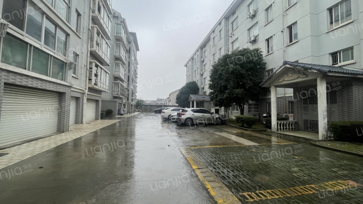 滋润花园外景图