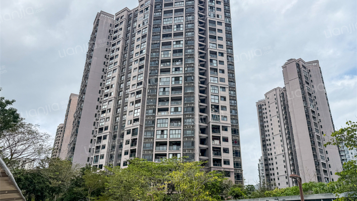 万科湖畔度假公园三期外景图