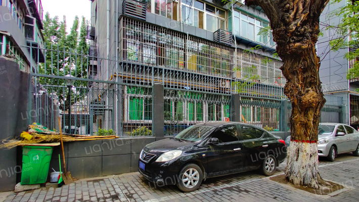 东大院社区外景图