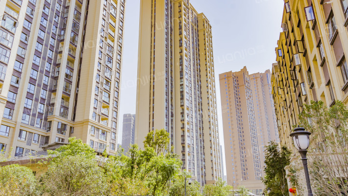 绿地悦澜湾外景图