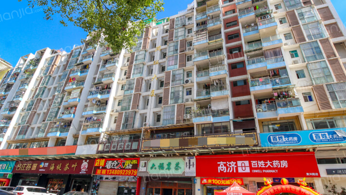 润城大厦外景图