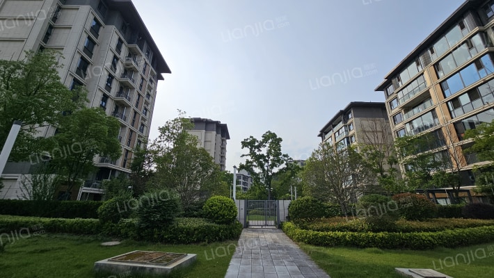 前山澜庭E区外景图